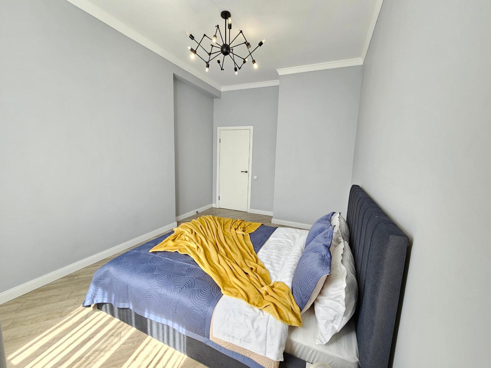 3 Room Gagarin Park Residential Complex Near Mega Shopping Mall อัลมาตี ภายนอก รูปภาพ