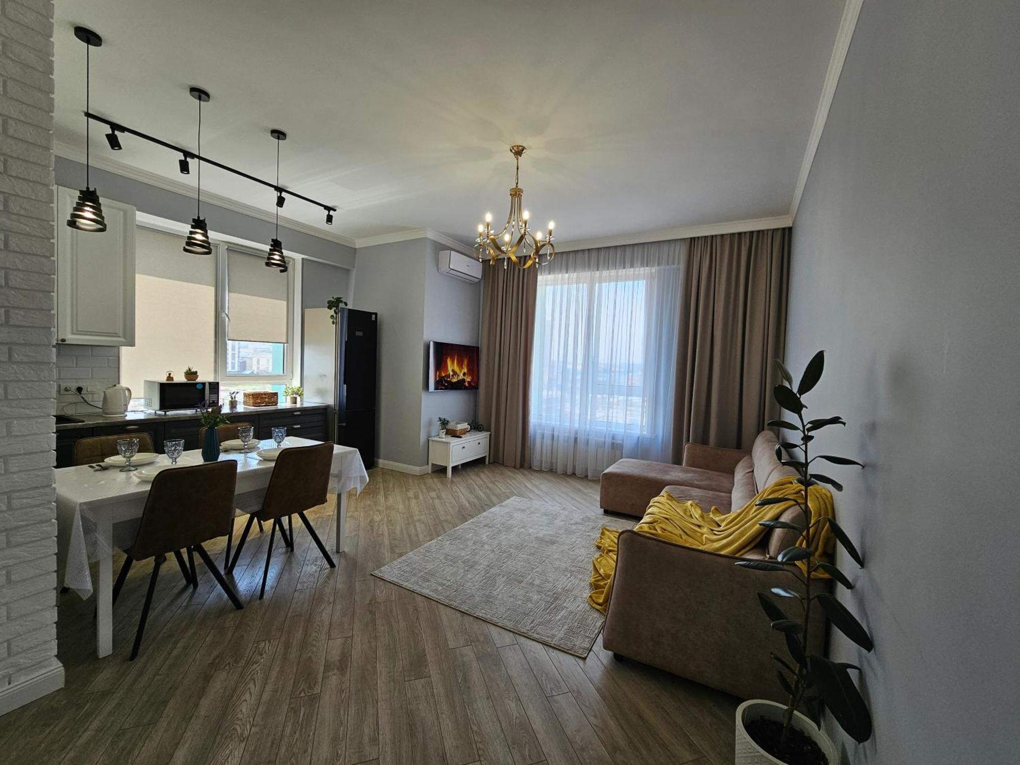 3 Room Gagarin Park Residential Complex Near Mega Shopping Mall อัลมาตี ภายนอก รูปภาพ