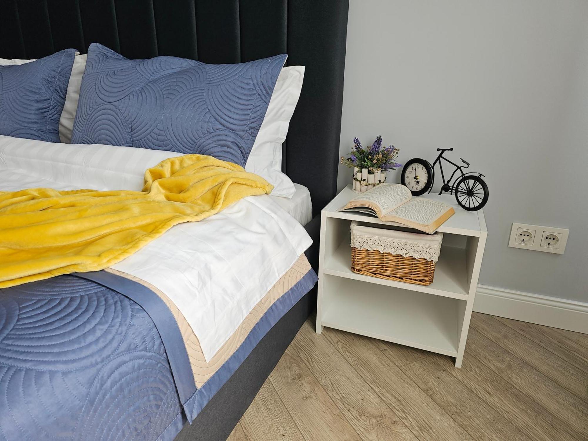 3 Room Gagarin Park Residential Complex Near Mega Shopping Mall อัลมาตี ภายนอก รูปภาพ